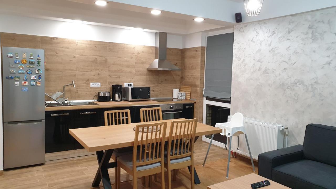Criss Apartament Sinaia Extérieur photo